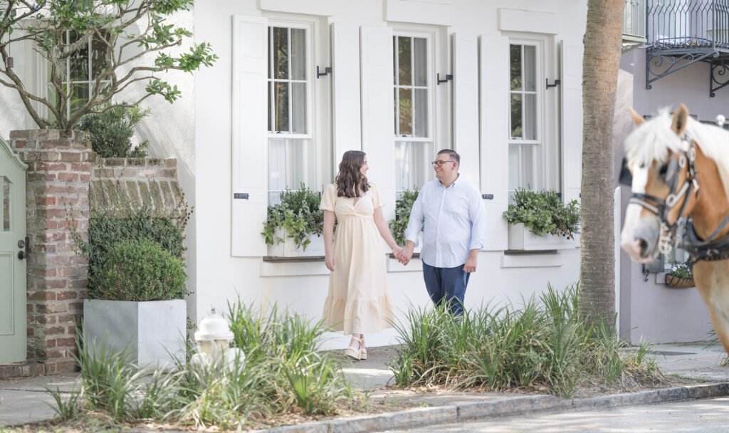 Downtown Charleston engagement session on Rainbow Row