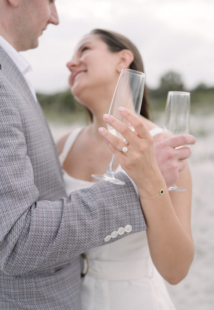 Proposal Champagne Pop