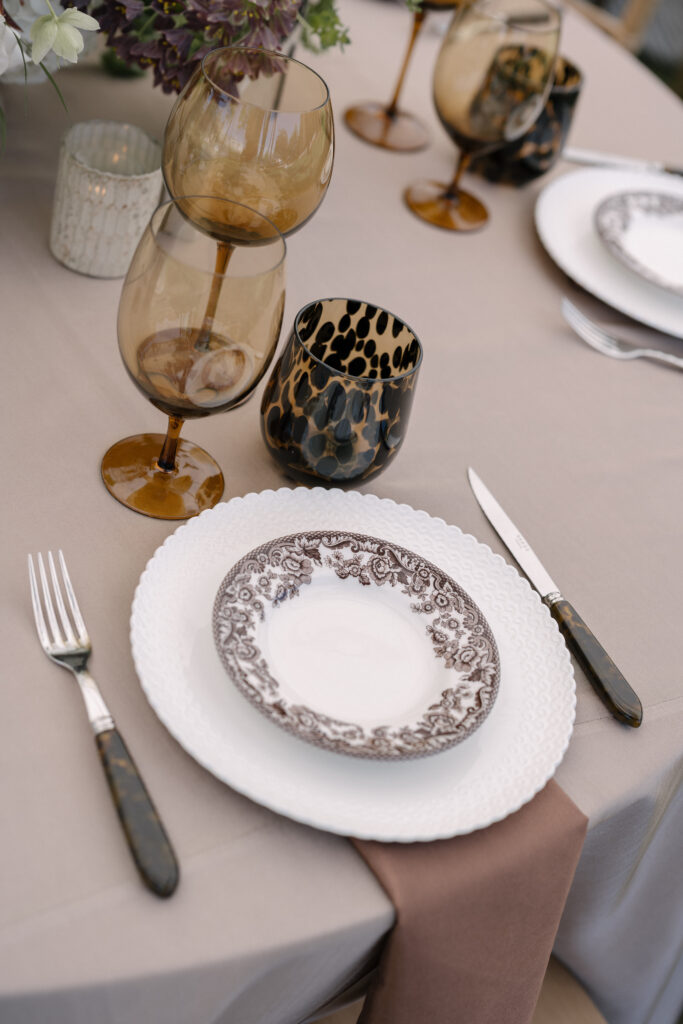 Mocha Mousse Wedding Table