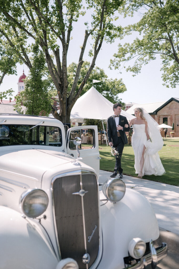 Vintage Car and Wedding Couple