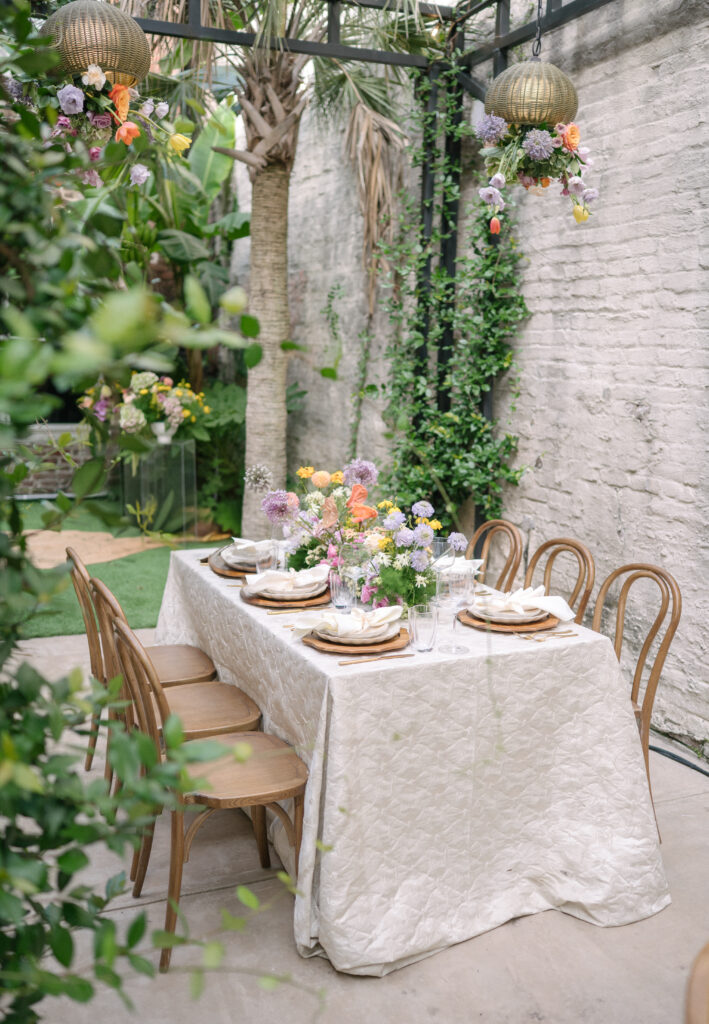 Charleston wedding table decor