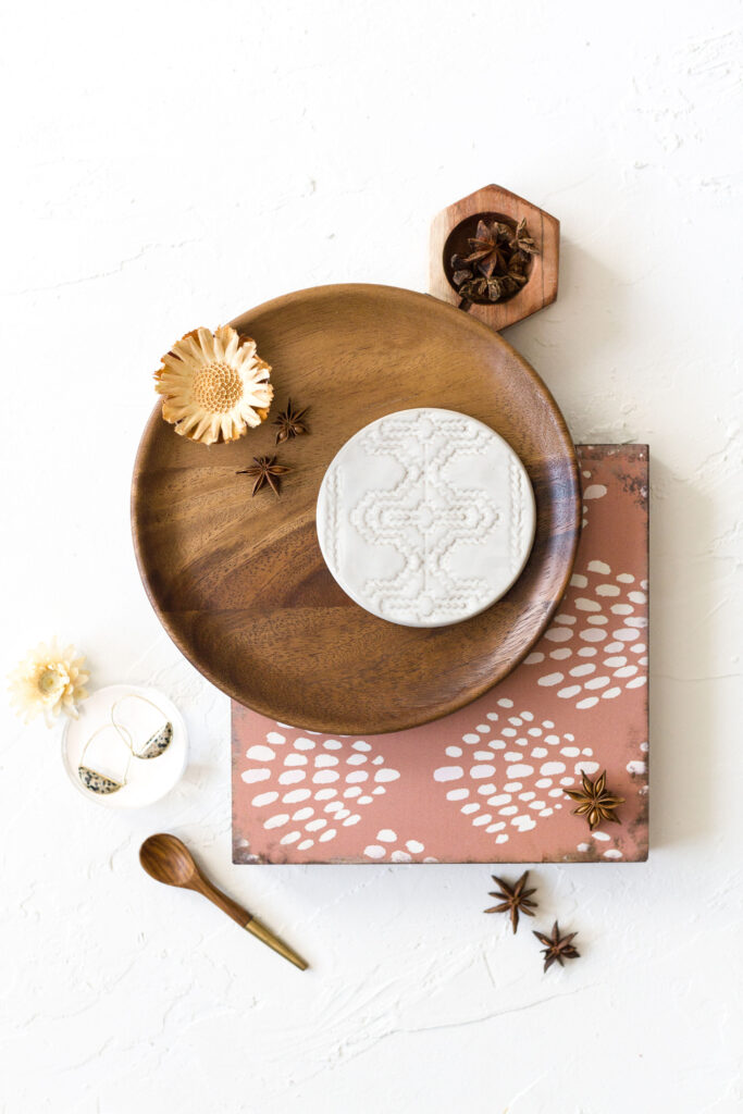 spring wedding color palette