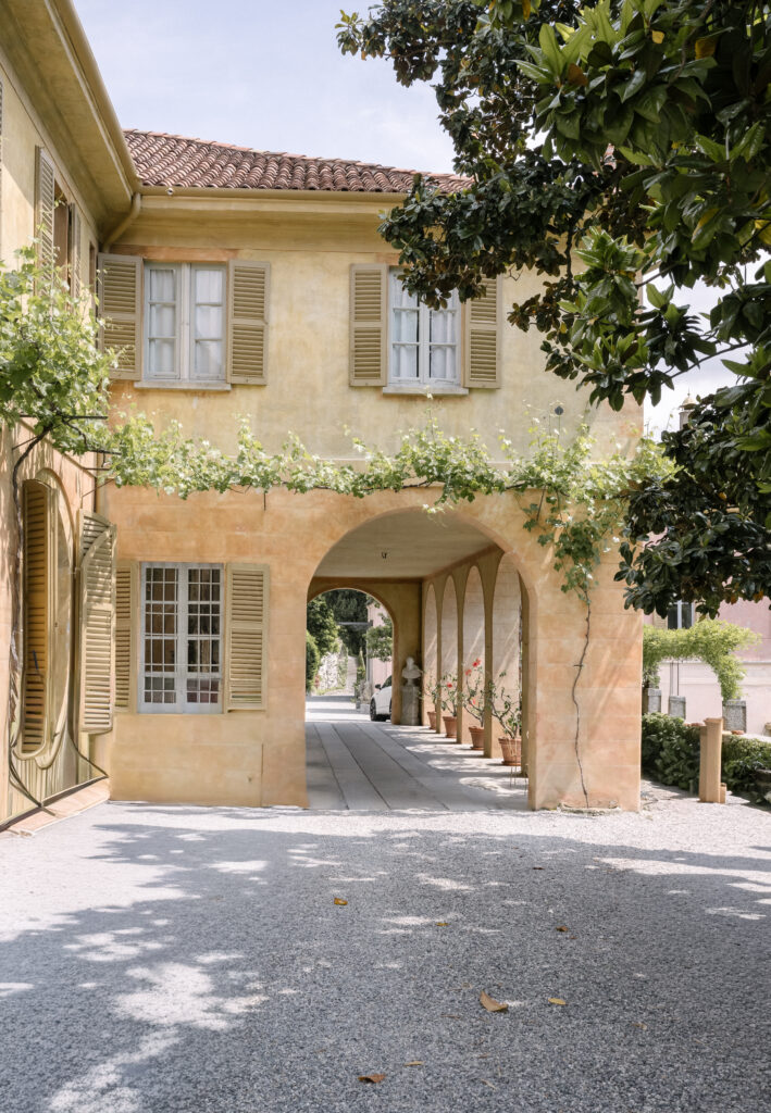 destination wedding in Lake Como