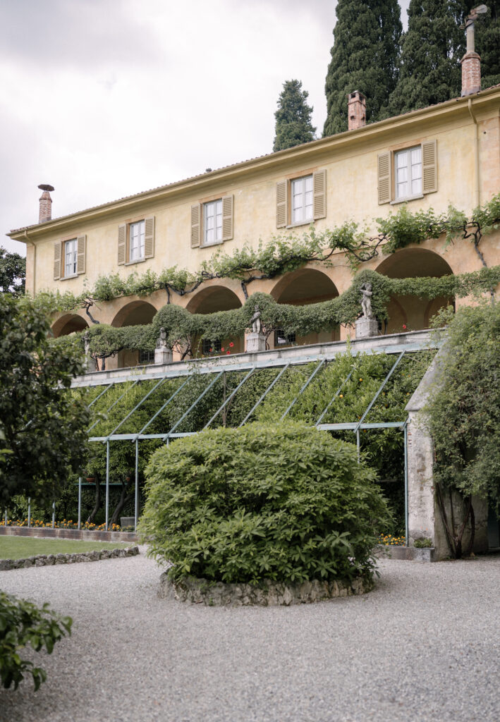 destination wedding in Lake Como